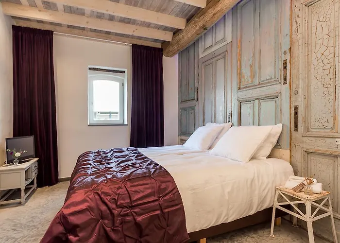 לינה וארוחת בוקר Slapen Op Gennep איינדהובן